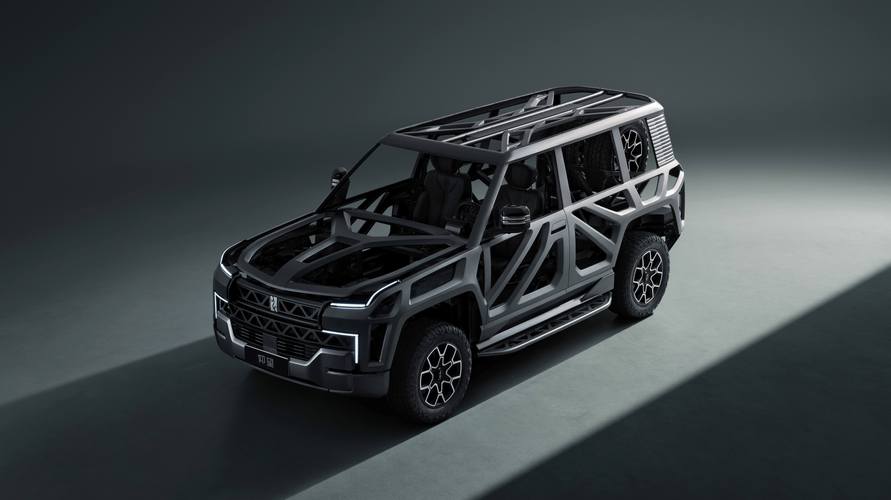 成都203仰望U8硬派越野的科技魅力，国能汽车对传统燃油车市场的冲击